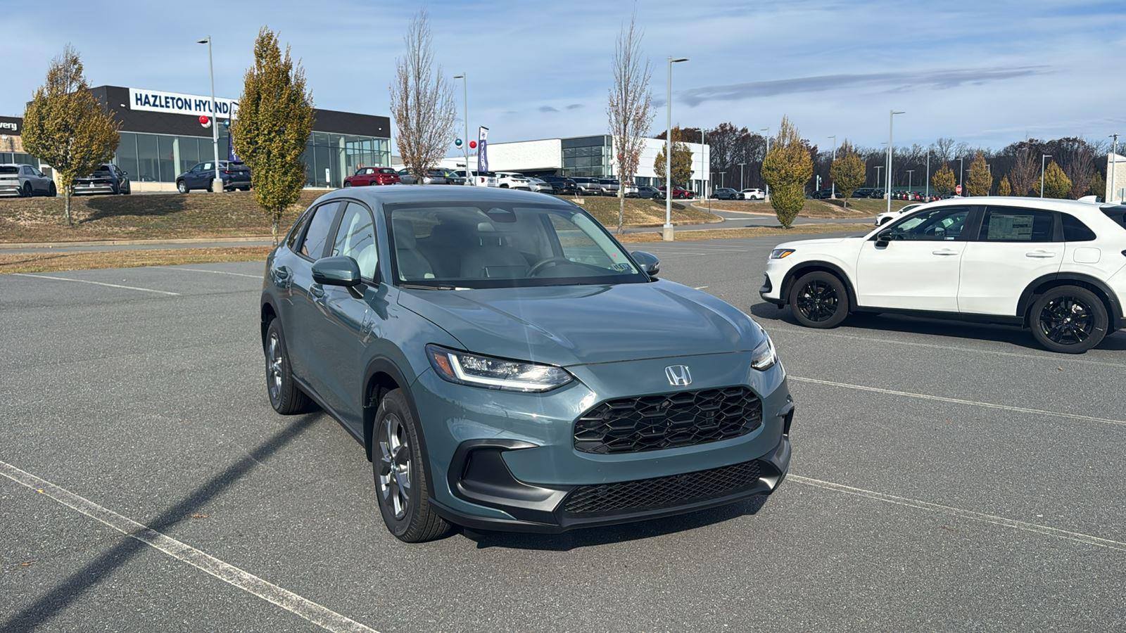 2026 Honda HR-V LX's photo