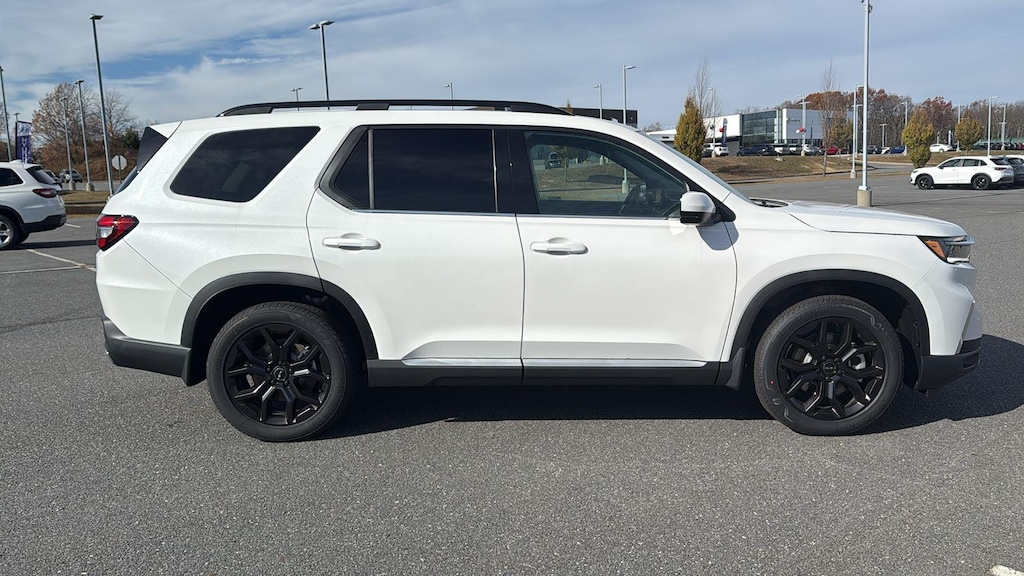 New 2025 Honda Pilot Touring+ SUV