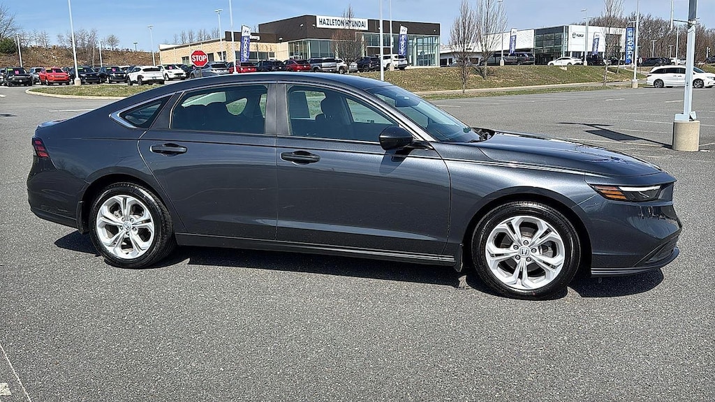 Used 2025 Honda Accord LX Sedan