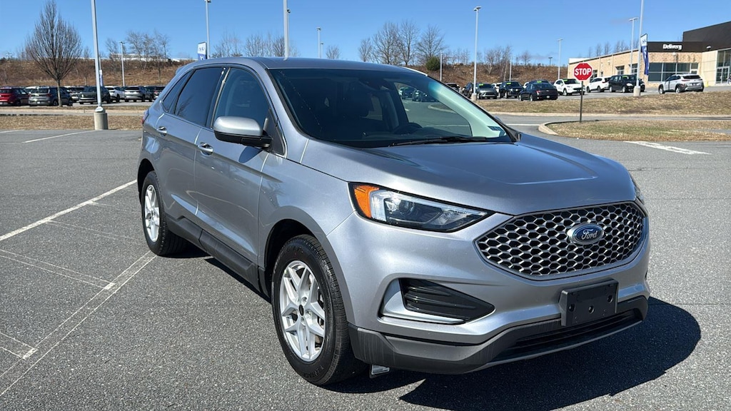 Used 2024 Ford Edge SEL SUV