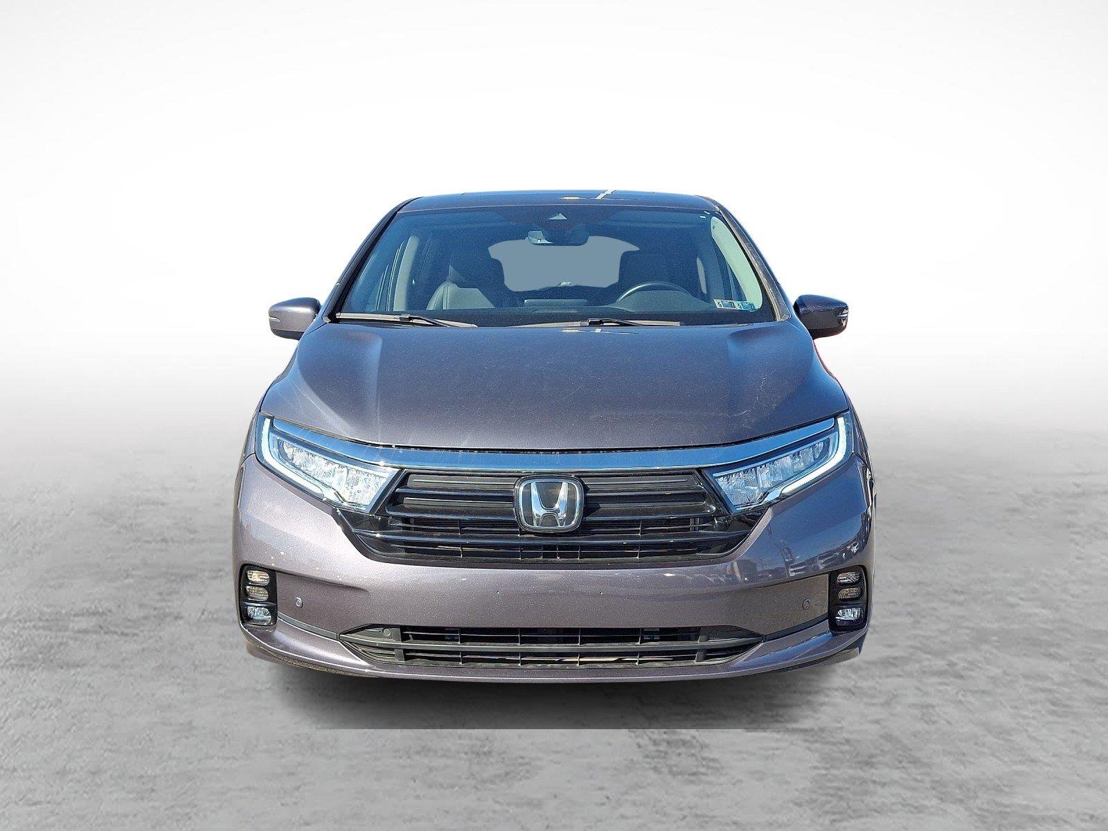 Used 2023 Honda Odyssey Touring Van