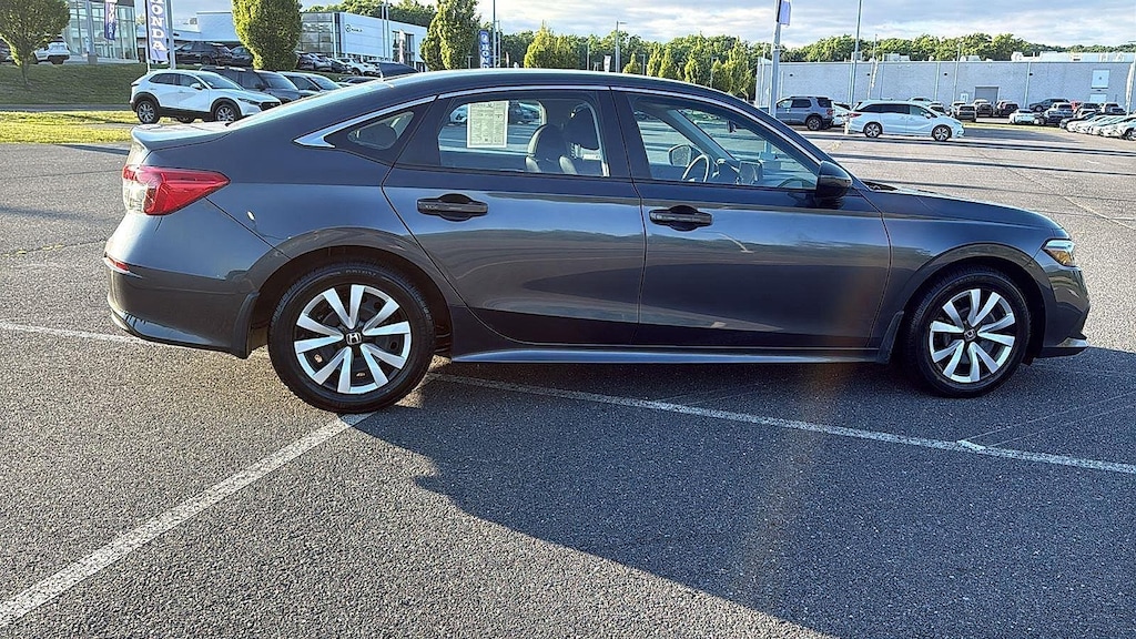 Used 2023 Honda Civic LX Sedan