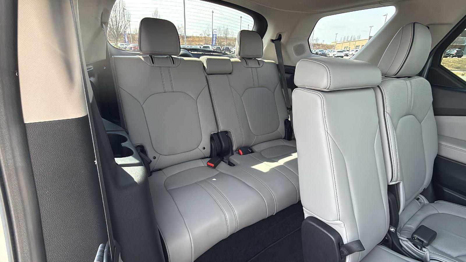 2023 Honda Pilot Elite - Photo 21