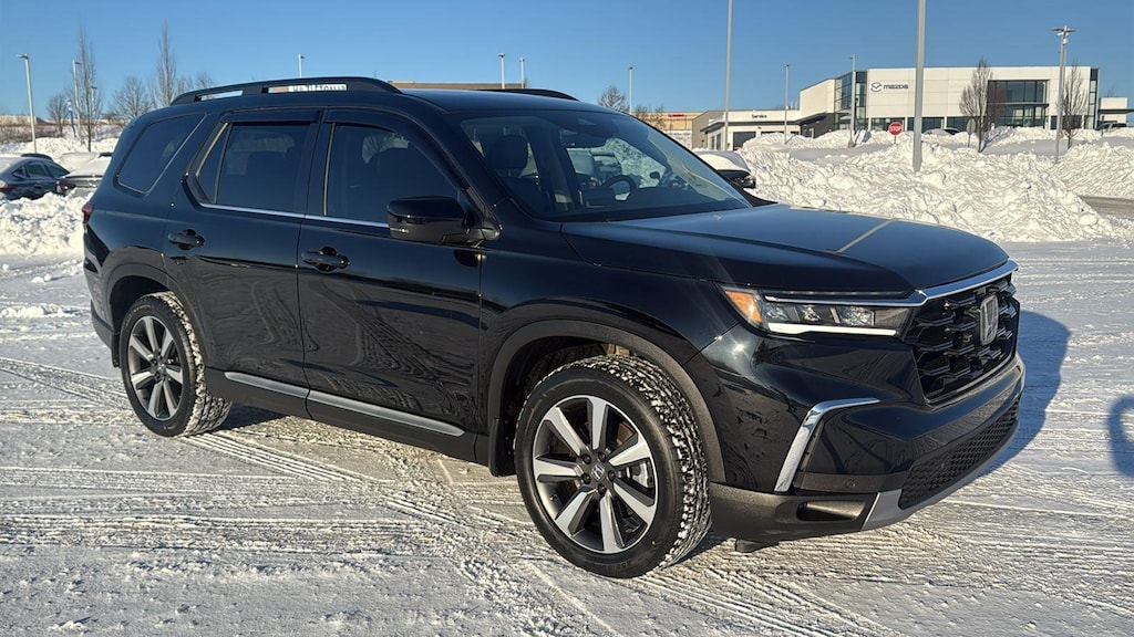 Certified 2025 Honda Pilot Touring SUV