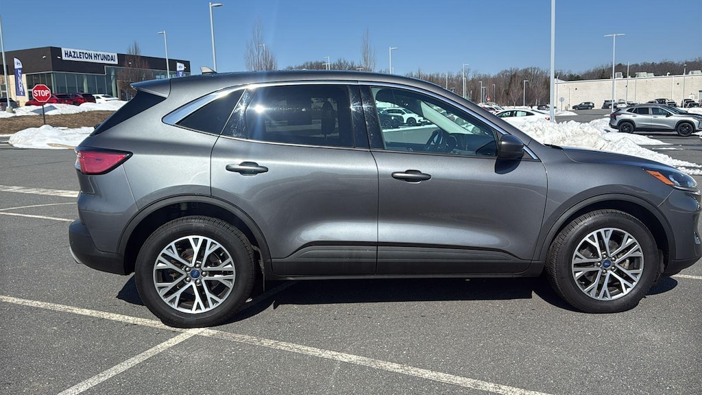 Used 2022 Ford Escape SEL SUV