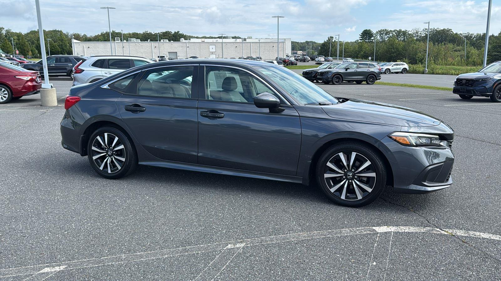 2022 Honda Civic EX photo 3