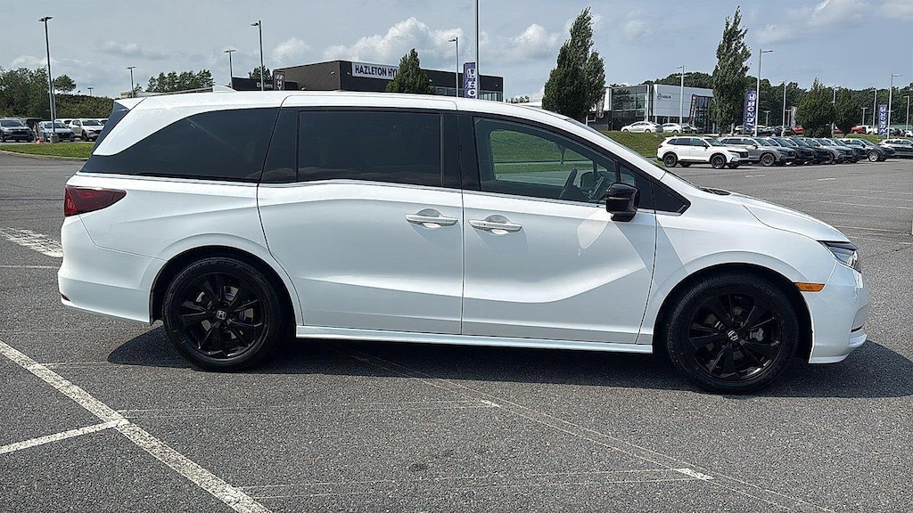 Used 2023 Honda Odyssey Sport Van