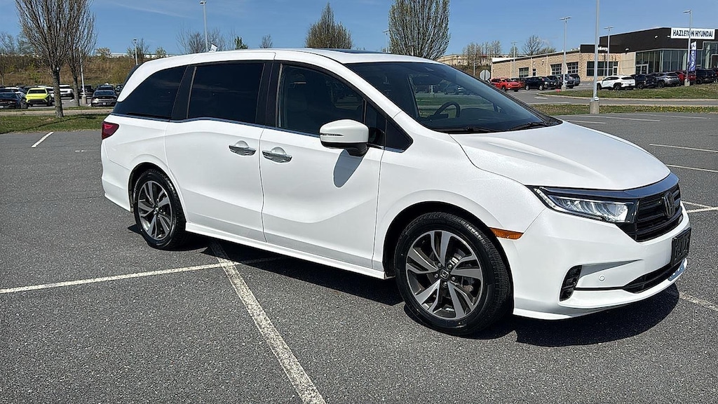 Used 2024 Honda Odyssey Touring Van