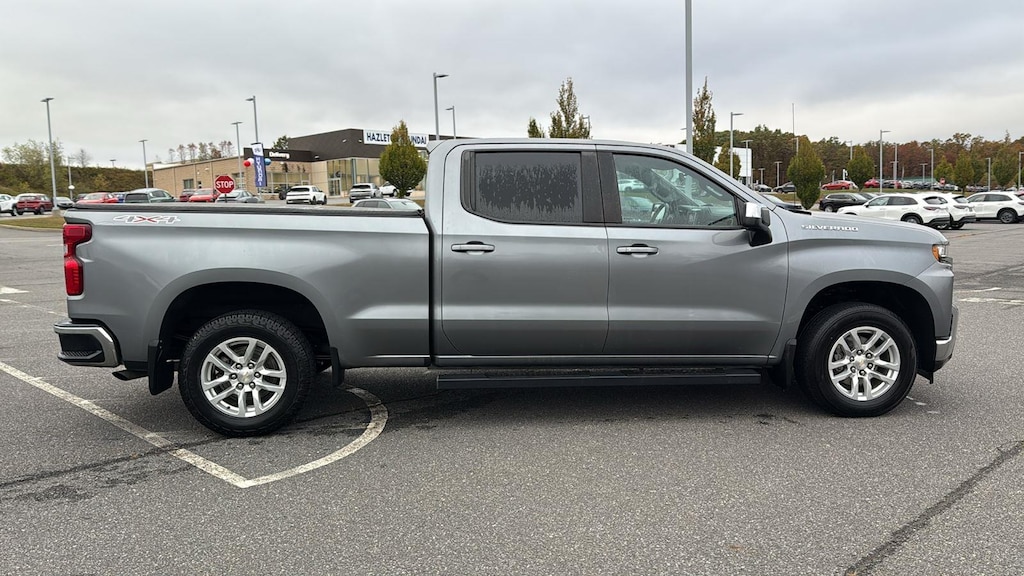 Used 2020 Chevrolet Silverado 1500 LT Truck Crew Cab