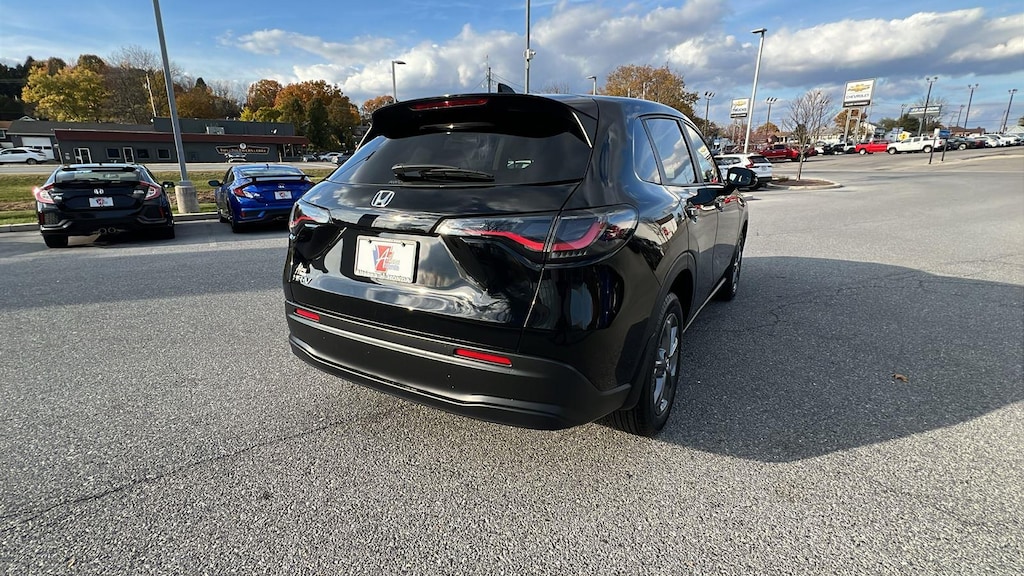 New 2026 Honda HR-V LX SUV