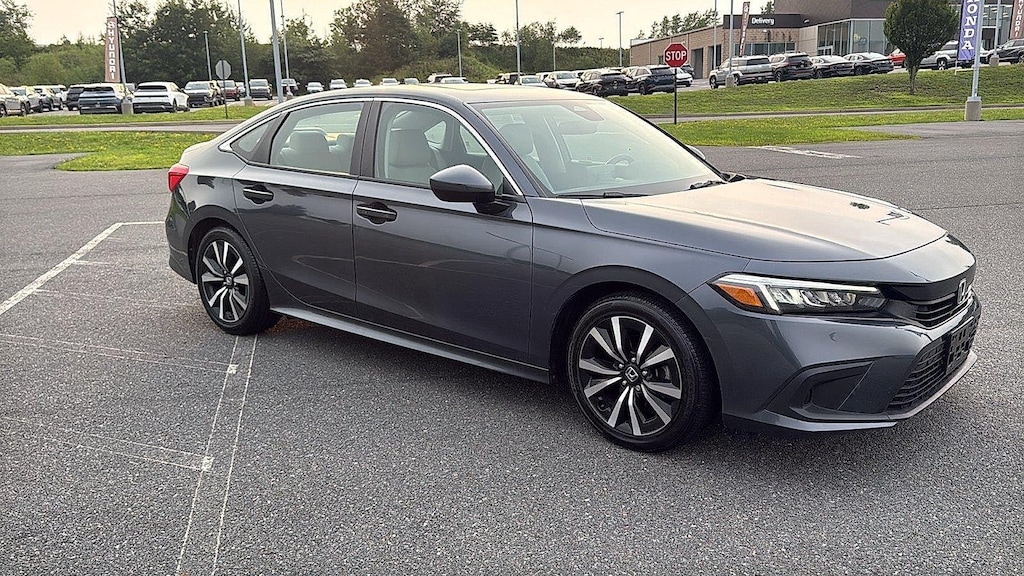Used 2024 Honda Civic EX Sedan