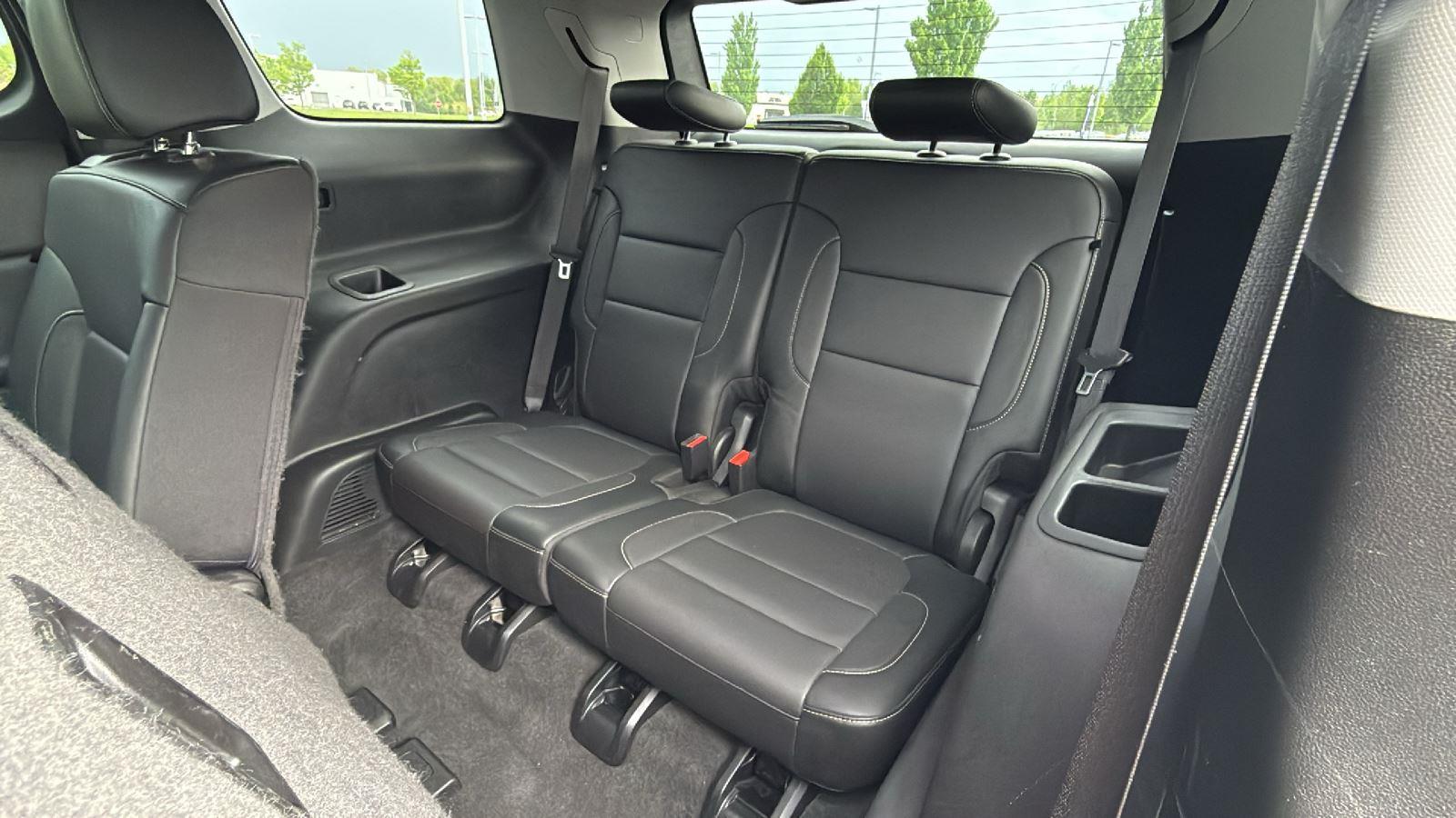 2020 GMC Acadia SLT - Photo 25