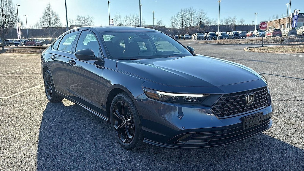 Used 2025 Honda Accord SE Sedan
