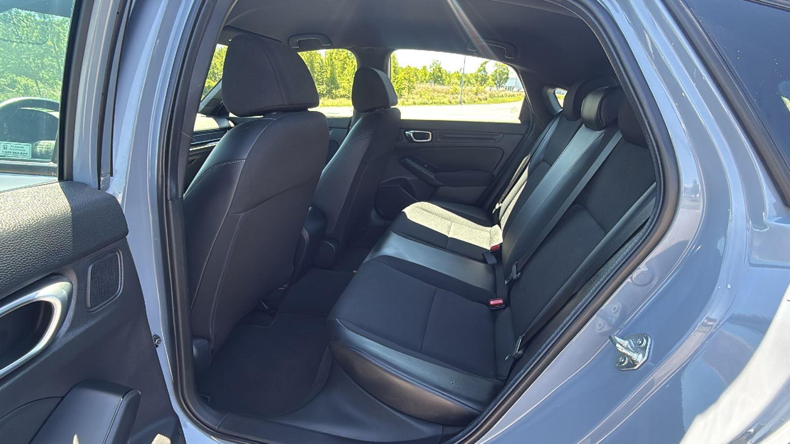 2024 Honda Civic Hatchback Sport - Photo 23