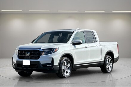 2025 Honda Ridgeline RTL Truck Crew Cab