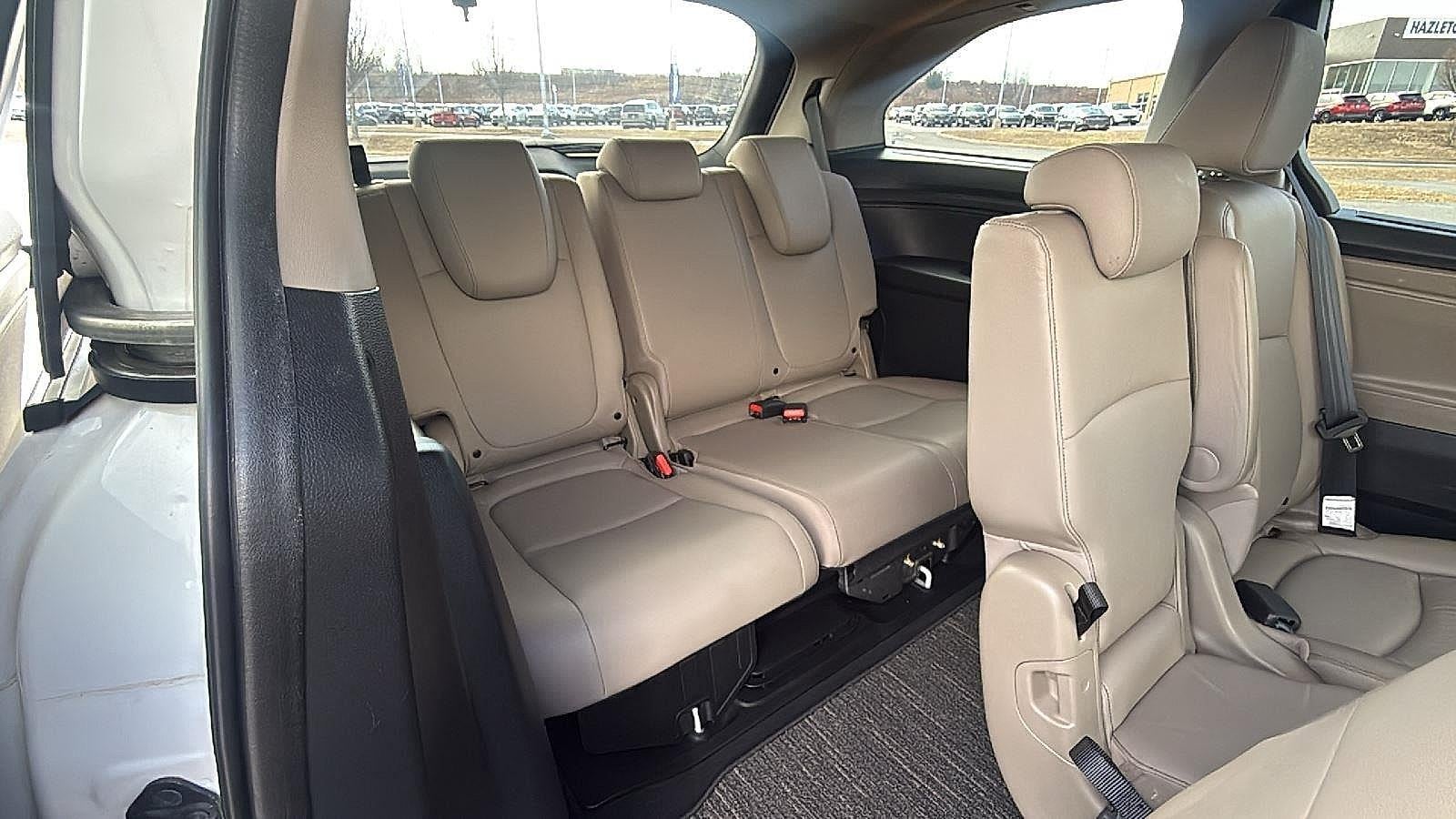 2024 Honda Odyssey EX-L - Photo 21