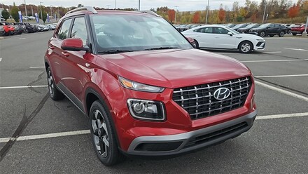 2025 Hyundai Venue SEL SUV