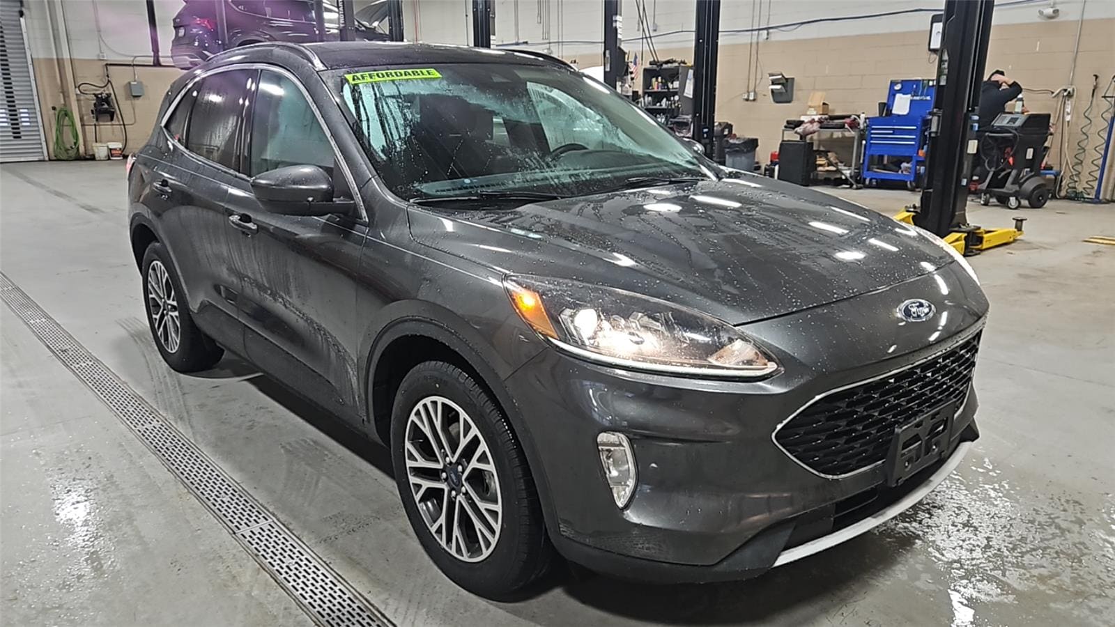 2020 Ford Escape SEL