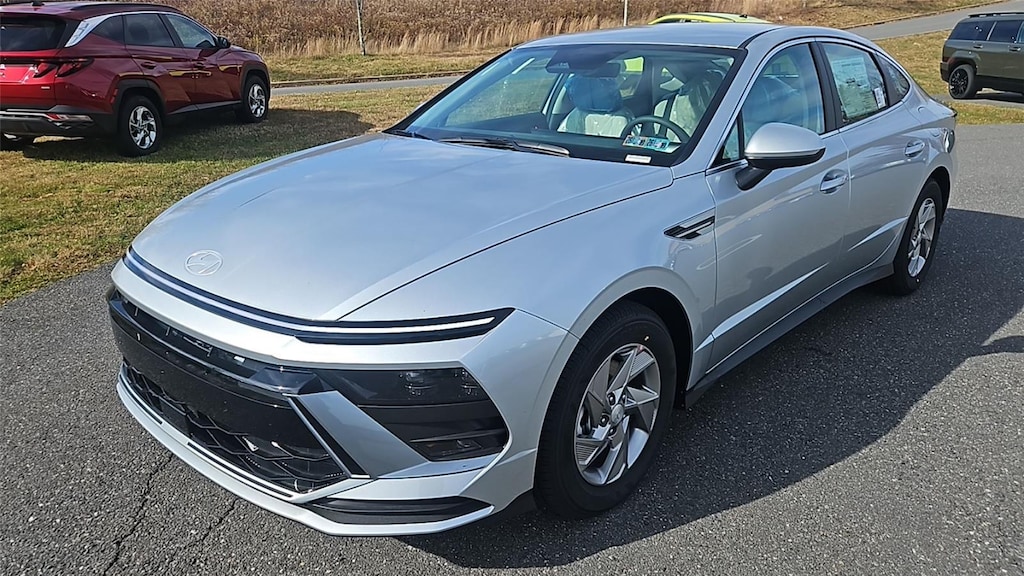 New 2026 Hyundai Sonata SE Sedan
