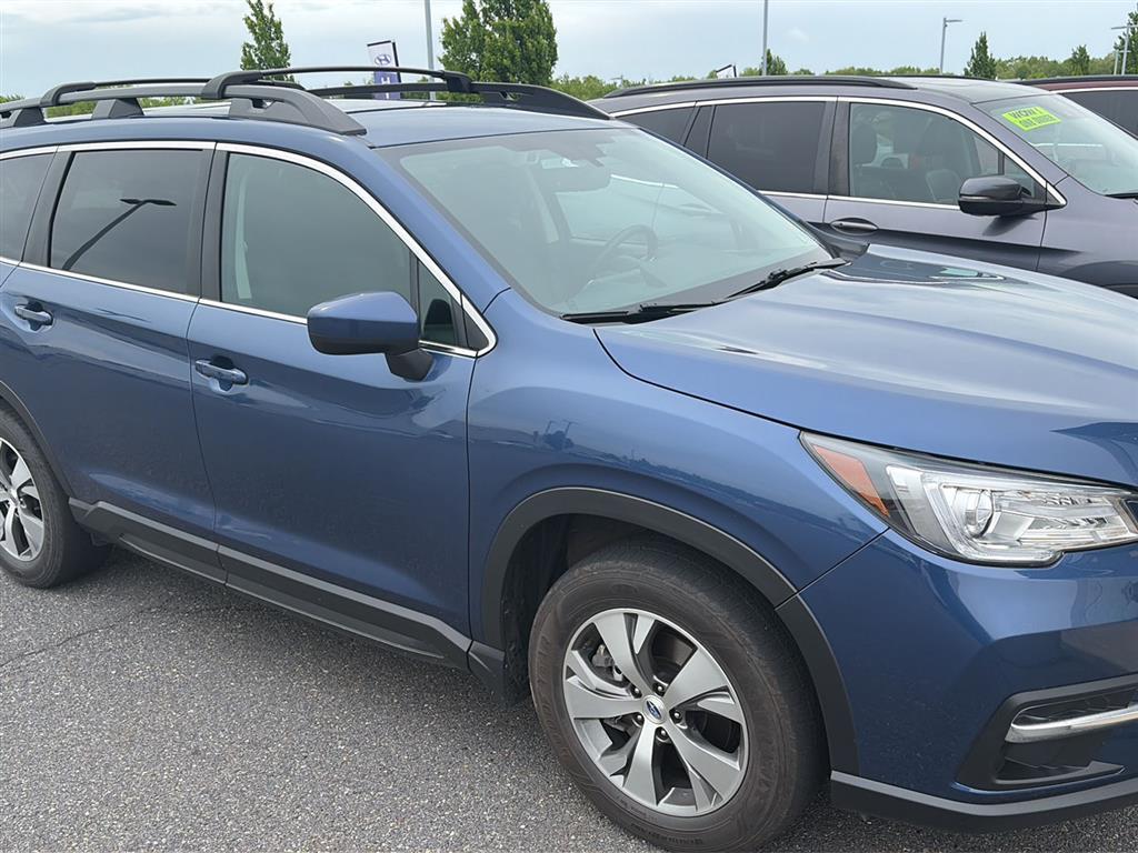 2021 Subaru Ascent Premium 7 Passenger's photo