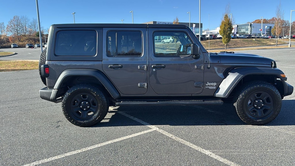 Used 2019 Jeep Wrangler Unlimited Sport 4x4 SUV