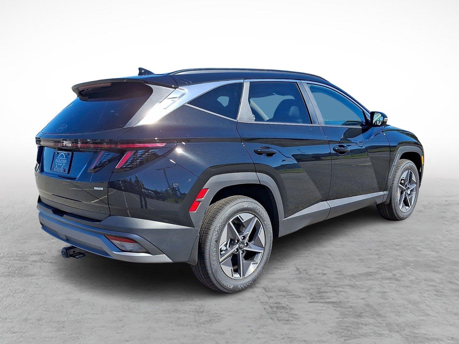 New 2026 Hyundai Tucson SEL Premium AWD SUV