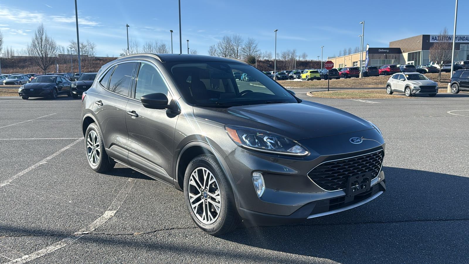 2020 Ford Escape SEL's photo