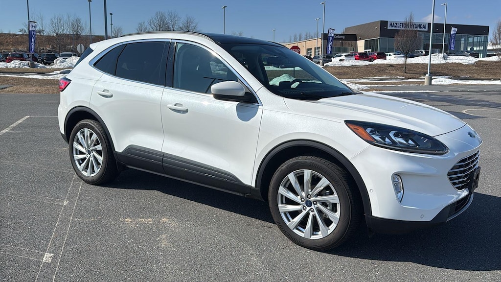 Used 2022 Ford Escape Titanium SUV