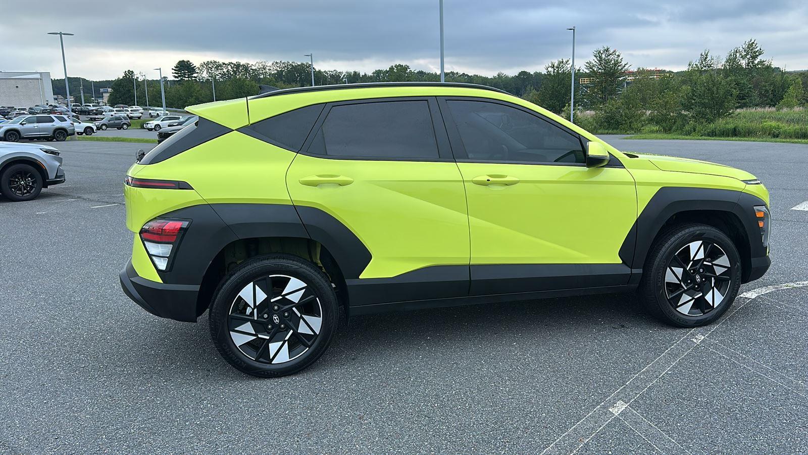 2024 Hyundai Kona SEL photo 4