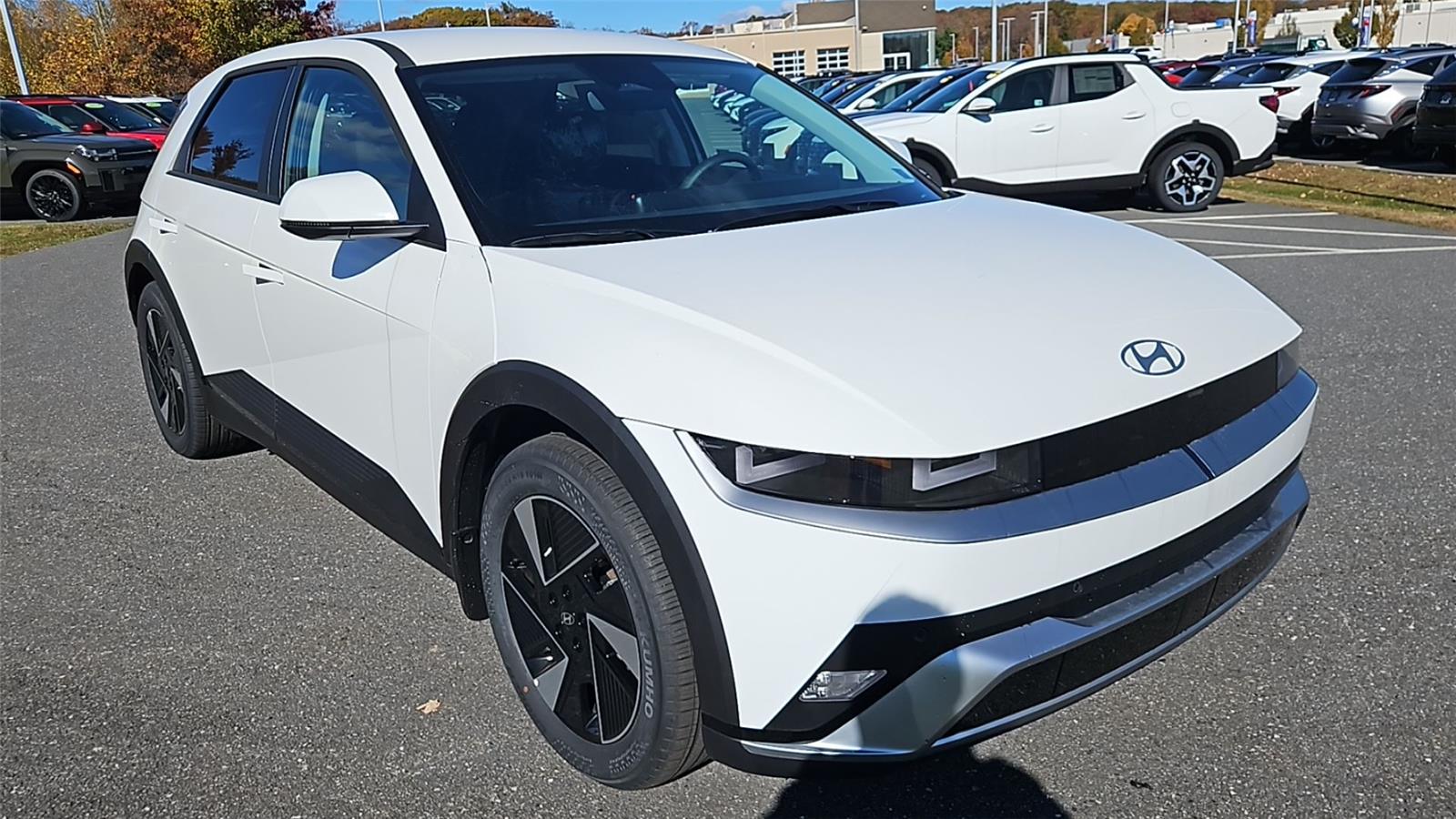 2025 Hyundai IONIQ 5 SE's photo