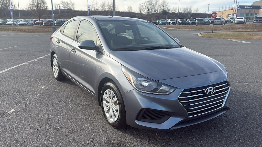 Used 2020 Hyundai Accent SE Sedan