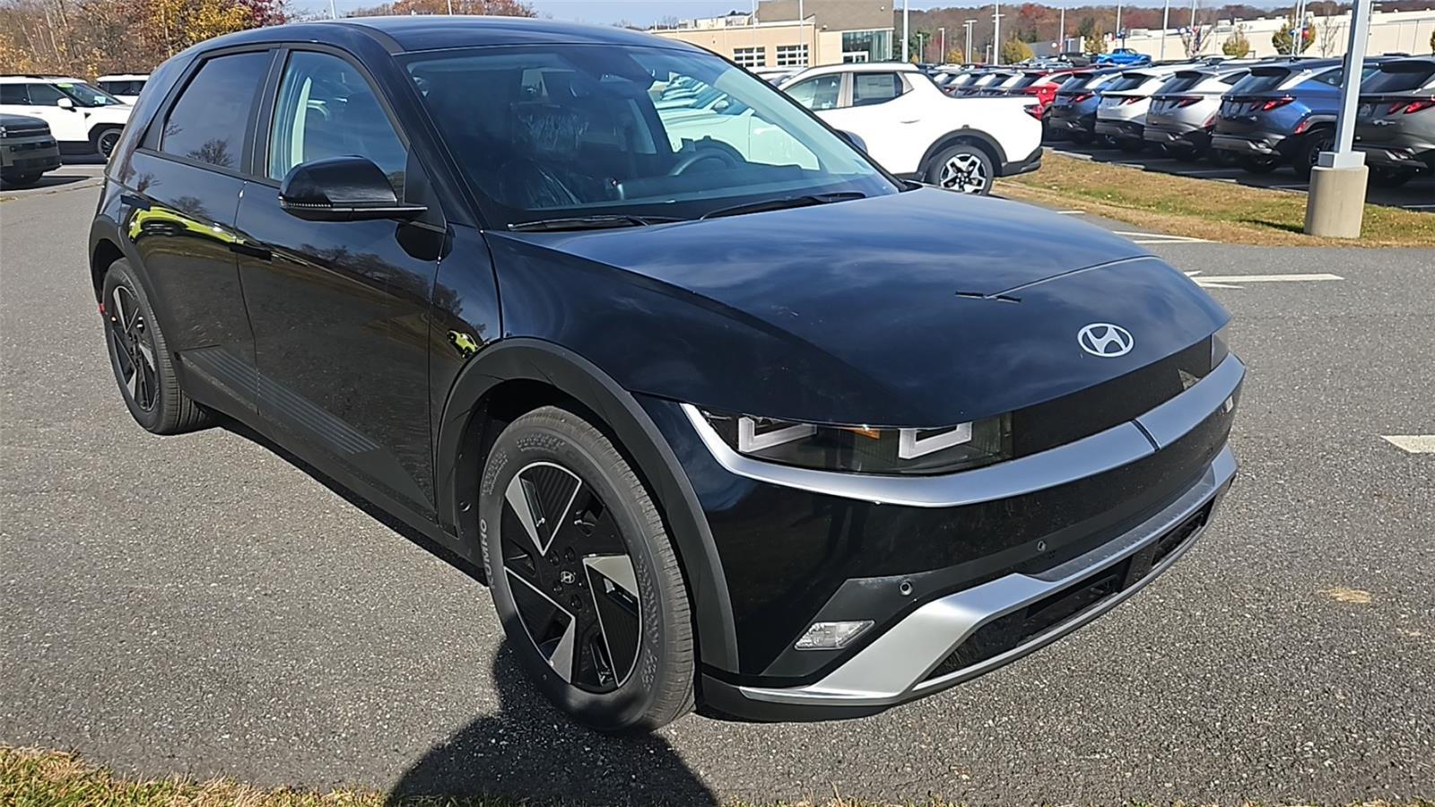 2026 Hyundai IONIQ 5 SEL's photo