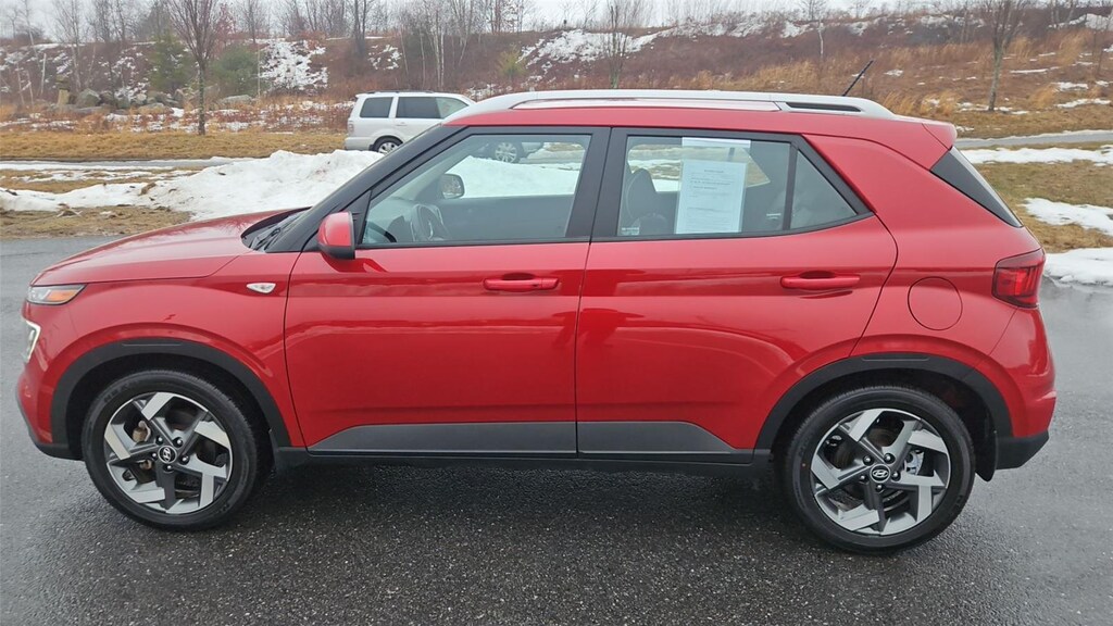 Certified 2023 Hyundai Venue Limited SUV