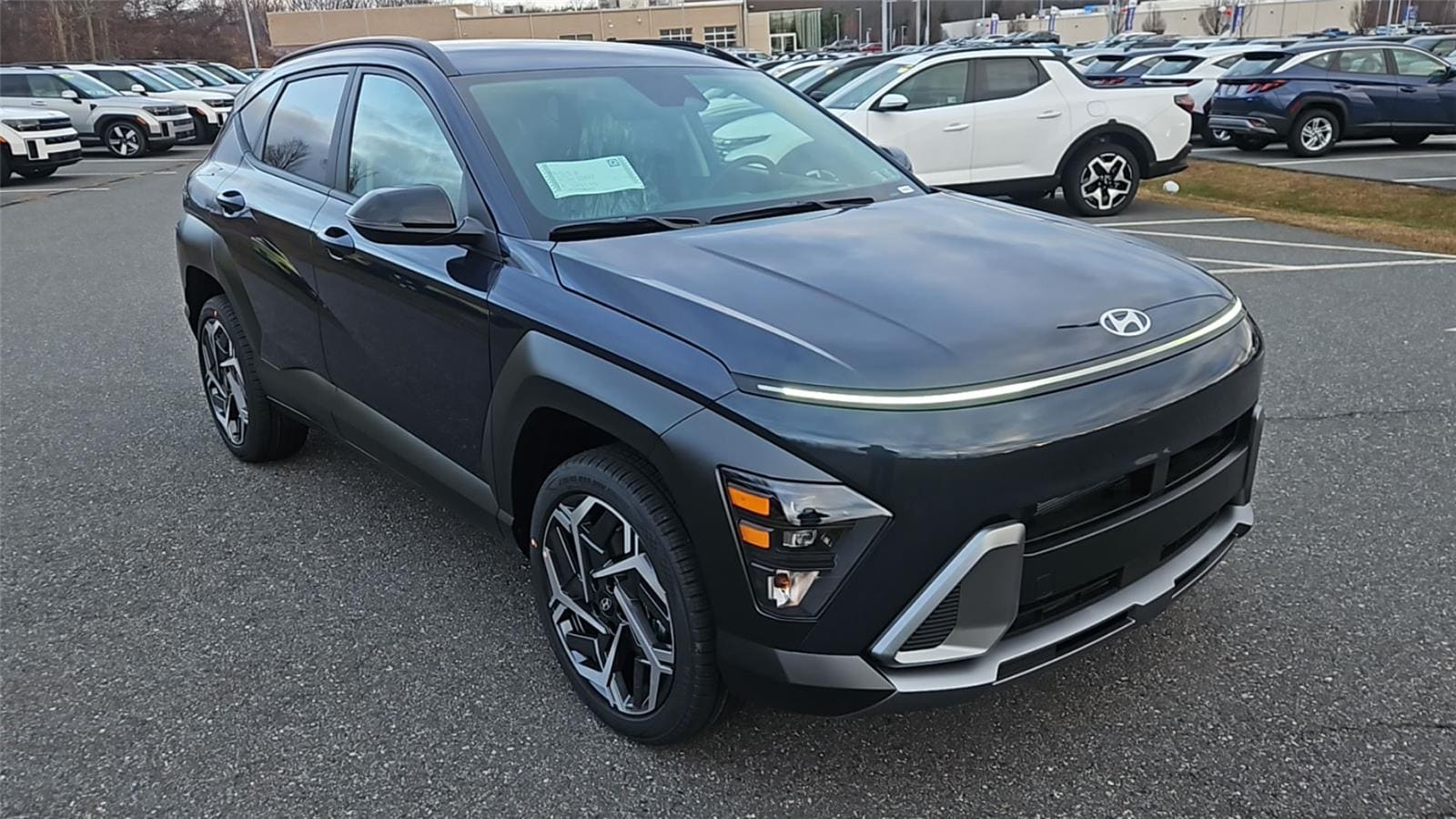 2026 Hyundai Kona SEL Premium's photo