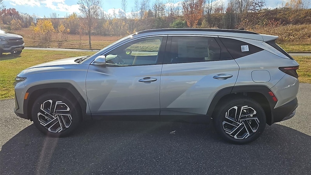 New 2026 Hyundai Tucson Limited AWD SUV