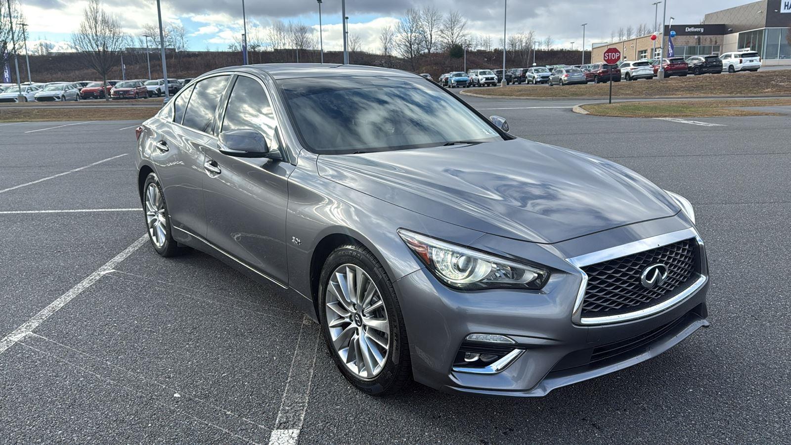 2019 INFINITI Q50 LUXE
