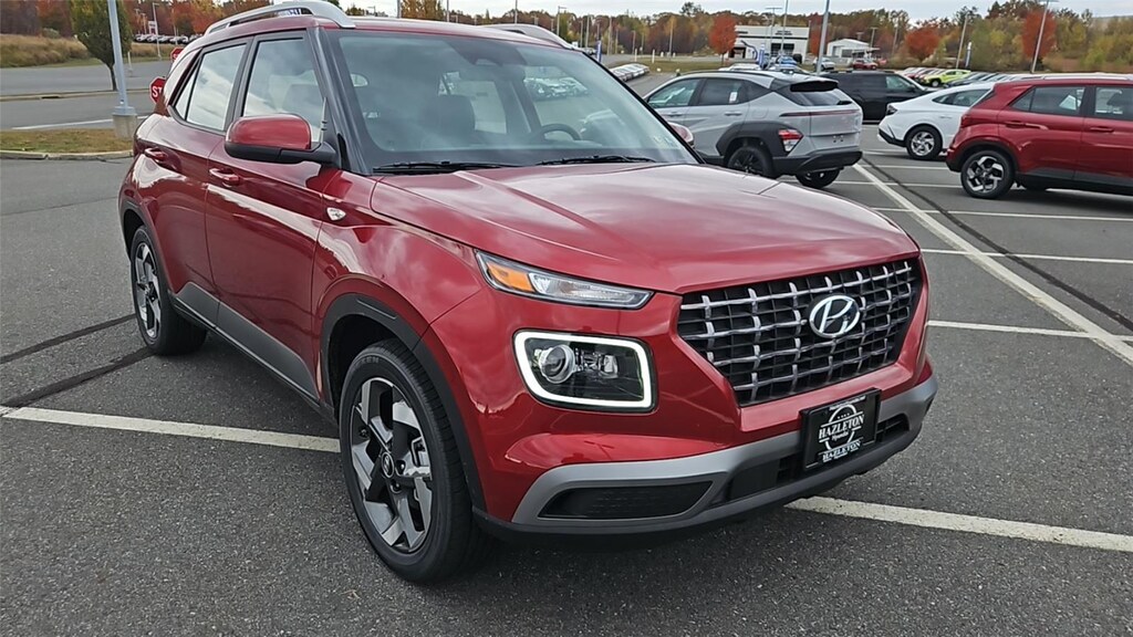 New 2025 Hyundai Venue Limited SUV