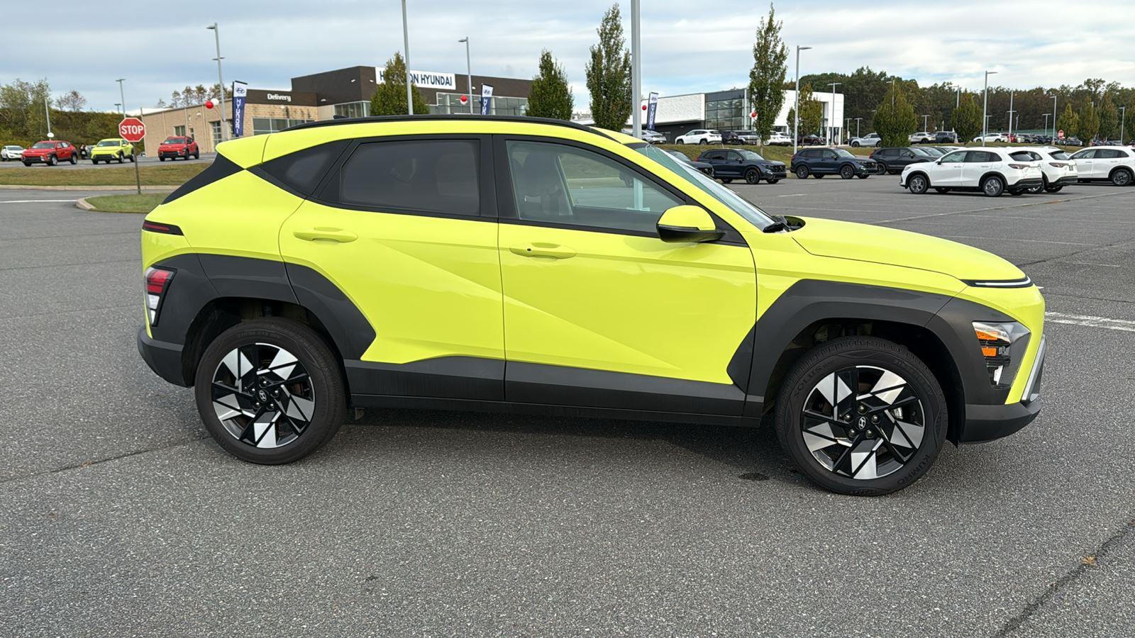 2024 Hyundai Kona SEL photo 4
