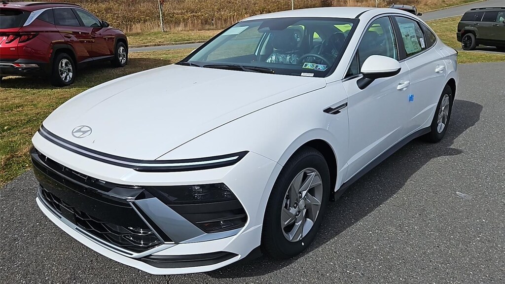 New 2026 Hyundai Sonata SE Sedan