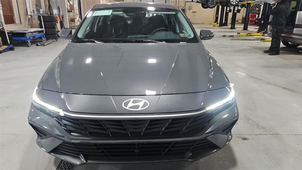 New 2026 Hyundai Elantra Hybrid Blue Sedan