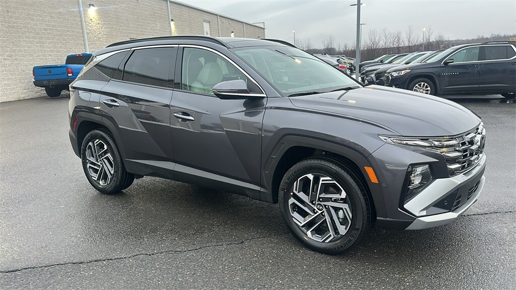2025 Hyundai Tucson Plug-in Hybrid Limited photo 2