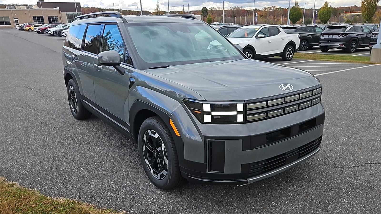 2026 Hyundai Santa Fe SEL's photo