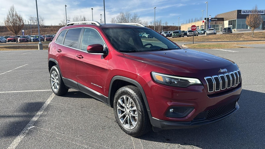 Used 2019 Jeep Cherokee Latitude Plus 4x4 SUV