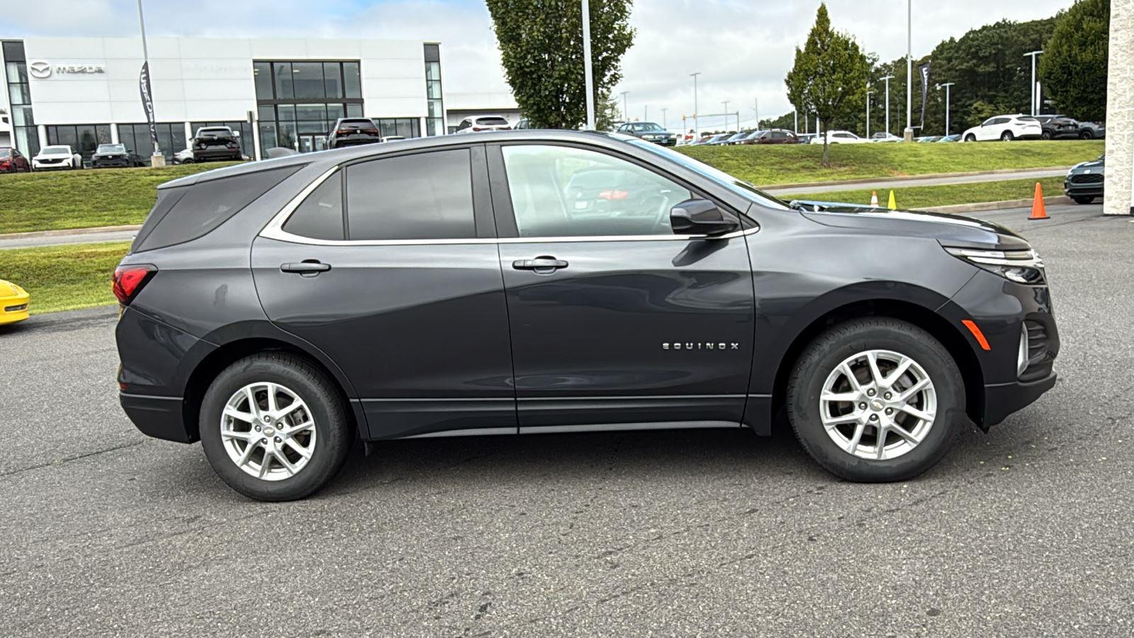 2022 Chevrolet Equinox photo 3