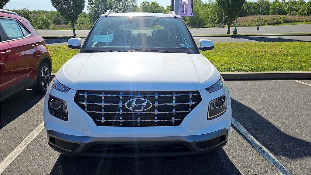 New 2026 Hyundai Venue SEL SUV