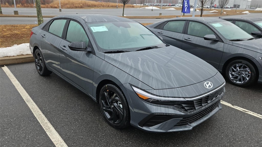 New 2026 Hyundai Elantra SEL Sport Sedan