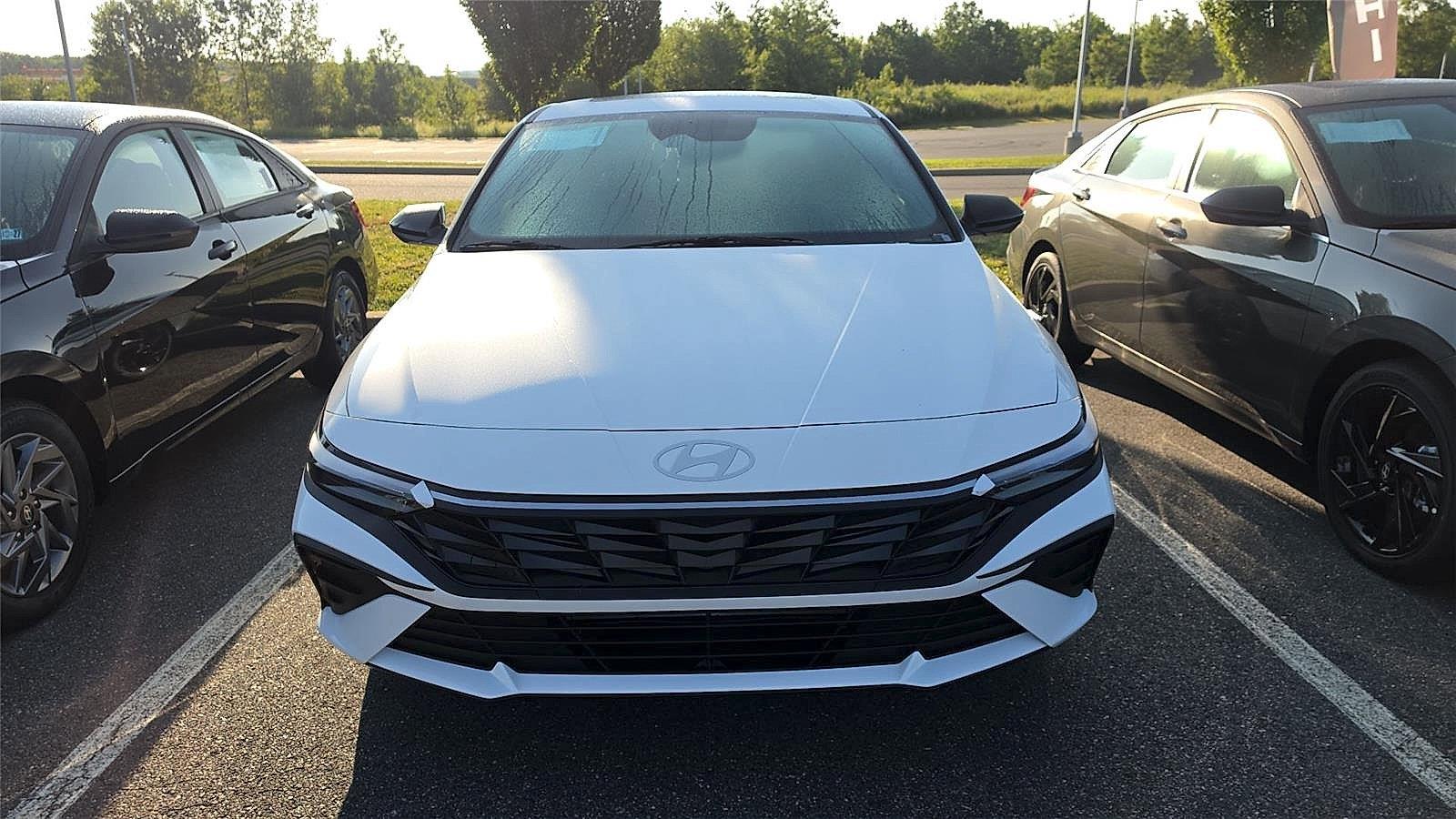 New 2026 Hyundai Elantra SEL Sport Plus Sedan