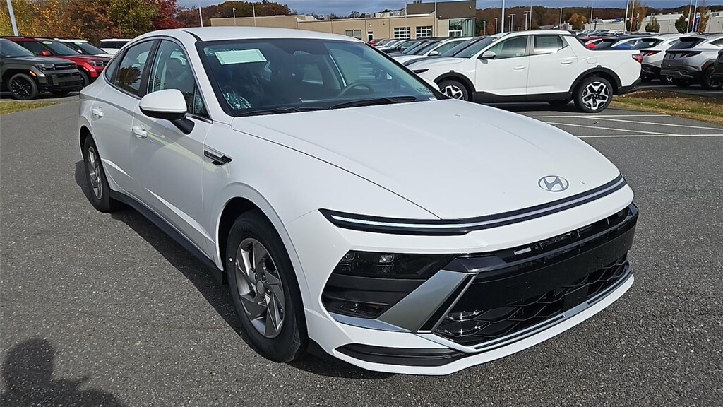 New 2026 Hyundai Sonata SE Sedan
