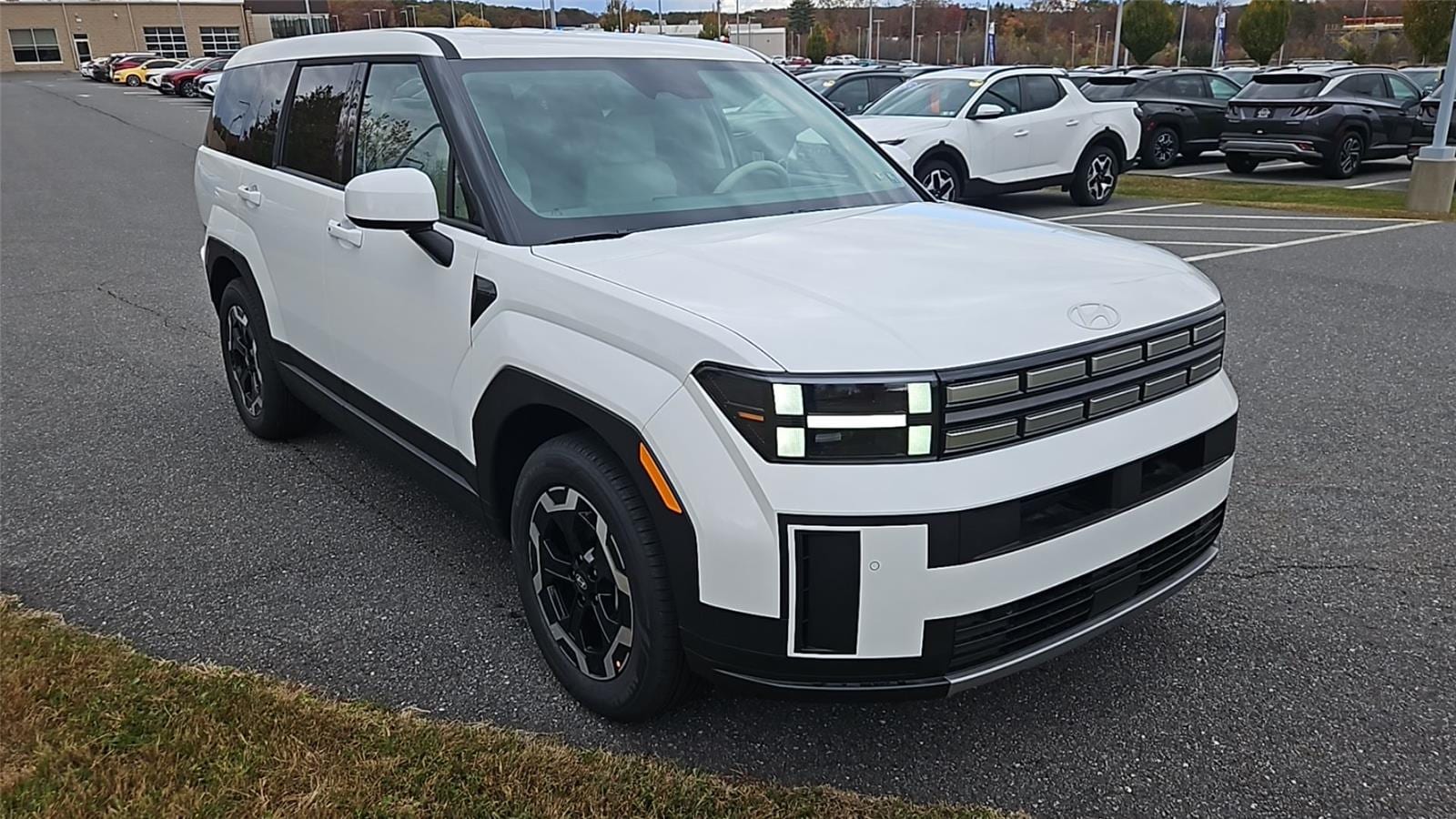 2026 Hyundai Santa Fe SE's photo