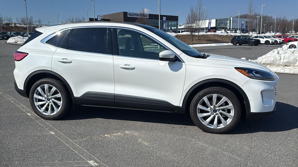 Used 2022 Ford Escape Titanium SUV